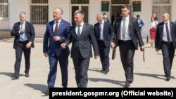 Igor Dodon şi Vadim Krasnoselski la Bender