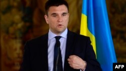 Міністр закордонних справ України Павло Клімкін під час візиту до Праги. 19 травня 2015 року