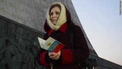 Россия: Свидетели Конституции в День космонавтики (видео)