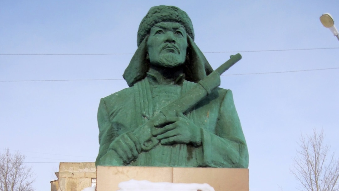 Әйелдердің бұйра шаштары