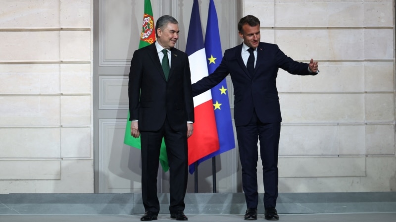 Berdimuhamedowyň Pariž sapary Türkmenistanyň täze daşary syýasat meýillerine gabat gelýär Pannier