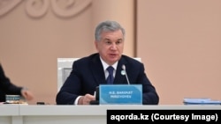Өзбекстан президенті Шавкат Мирзияев Түркі мемлекеттері ұйымына мүше елдер басшыларының бейресми саммитінде. Түркістан, 15 мамыр, 2026 жыл.