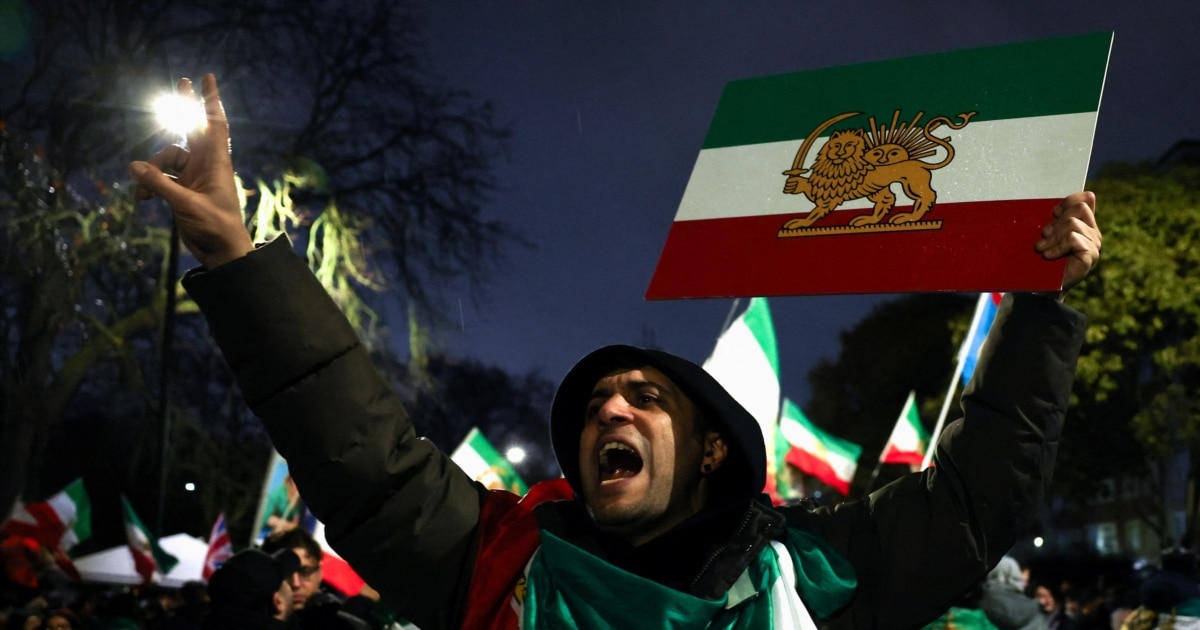 Iranian Regime Seeks To Reclaim Lion And Sun Symbol Embraced By Protesters