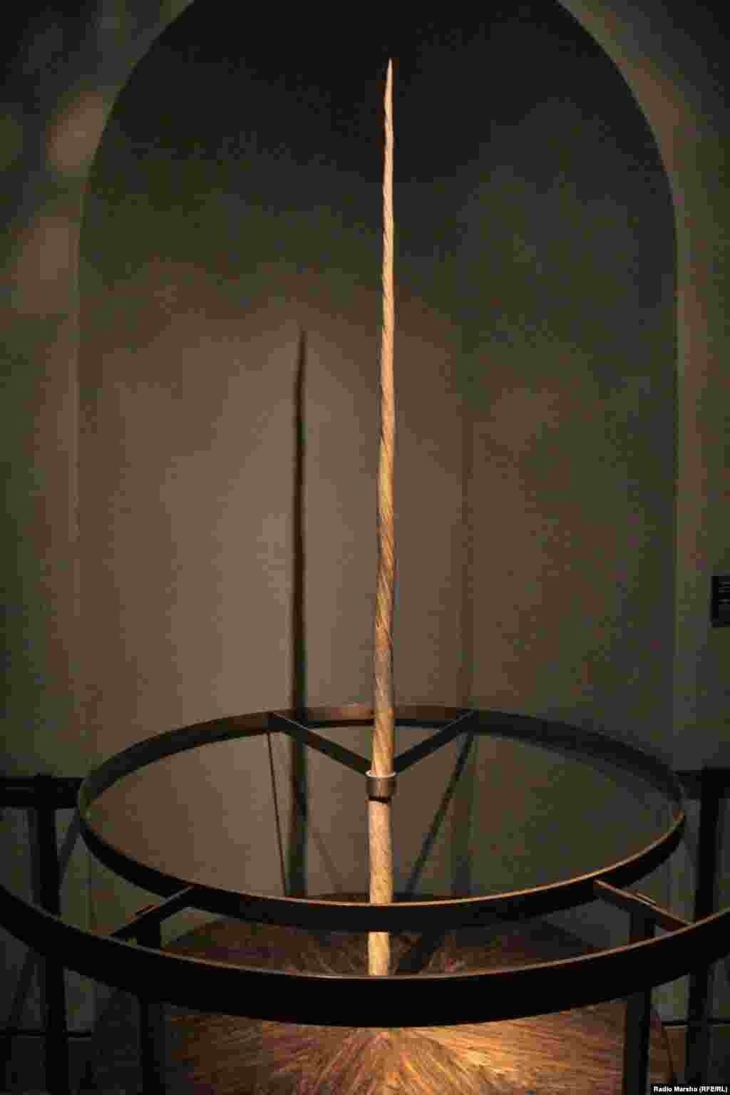 &nbsp; ЦхьамаIаерг -- мифашкахь юйцуш хилла говр ю, цIаналлан симбол лоруш йолу. Цуьнан маIа ю аьлла латтош ю хIара Габсбургийн хазнехь.&nbsp; &nbsp; 