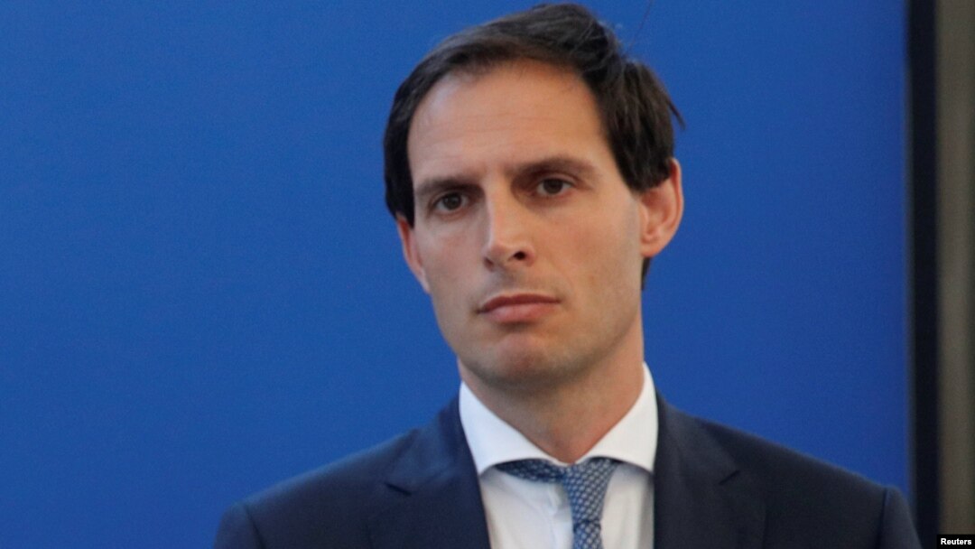 Niderlandın xarici işlər naziri Vopka Hukstra