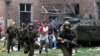 Trupe speciale ruse iau cu asalt şcoala de la Beslan, 3 septembrie 2004