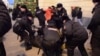 Задержания у мэрии Москвы
