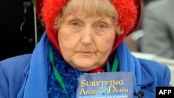 Eva Mozes Kor, 27 janar 2010