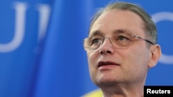 Premierul român Luca Niculescu
