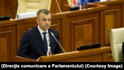 Premierul Ion Chicu în Parlament, noiembrie 2019 