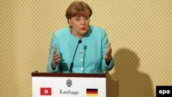 Takvi komentari "tužni i neverovatno neumesni", poručila Merkel