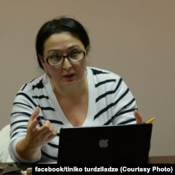 თინიკო თურძილაძე, საერთაშორისო ექსპერტი ფარმაცევტული პოლიტიკისა და ფარმაკო-ეკონომიკის საკითხებში