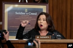 Senatoarea Tammy Duckworth