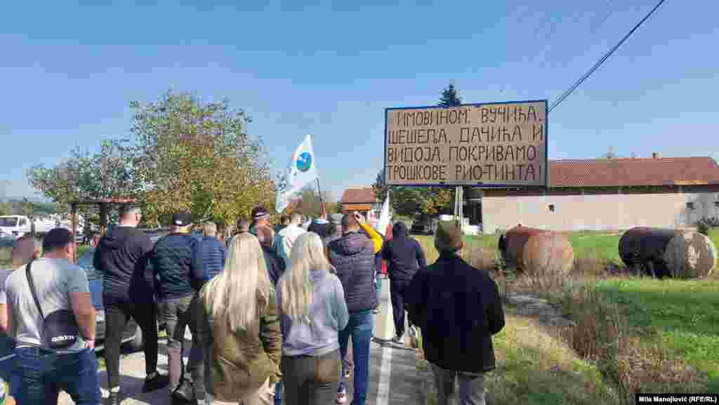 Na jednočasovnu blokadu je pozvao nevladin Saavez ekoloških organizacija Srbije (SEOS) zbog najavljenog rudnika litijuma na zapadu Srbije, Brezjak, 19. oktobar 2024.