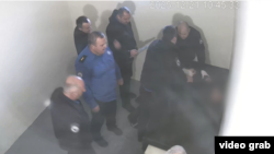 „პენიტენციური სამსახურის მიერ გავრცელებული ვიდეომასალა ვერ ჩაანაცვლებს დამოუკიდებელ და ეფექტიან გამოძიებას“, - აცხადებენ არასამთავრობო ორგანიზაციები გიორგი დავითაძის საქმეზე