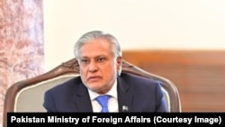 د پاکستان مرستيال وزيراعظم او د بهرنيوو چارو وزیر اسحق ډار. (انځور: ارشیف)