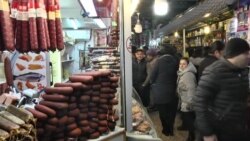 Հերթեր և կուտակումներ. մայրաքաղաքում ամանորյա տոնական եռուզեռ է