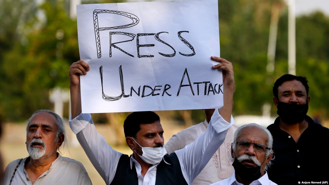 Pakistani journalists and members of civil society protesting against attacks on journalists in Islamabad.