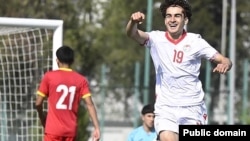 Дастаи мунтахаби наврасони Тоҷикистон дар Қирғизистон