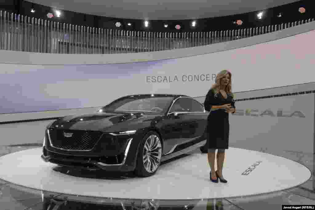 ۱۹-&nbsp; کادیلاک مدل مفهموی جدید اسکالا&nbsp; را در نمایشگاه&nbsp; معرفی کرد&nbsp; 