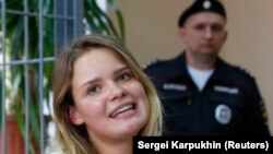 Адна з удзельніц Pussy Riot Вераніка Нікульшына ў судзе, 16 лпеня 2018 году