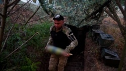 Ukrainian Artillery Crews Fight Drones With Shotguns