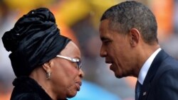 اوباما به بیوه نلسون ماندلا ادای احترام می‌کند