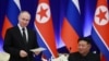 Putin (L) i Kim na državnom prijemu u Pjongjangu, 19. jun 2024.