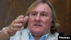Aktori Gerard Depardieu