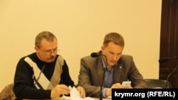 Vasiliy Ganış ve advokatı Andrey Rudenko