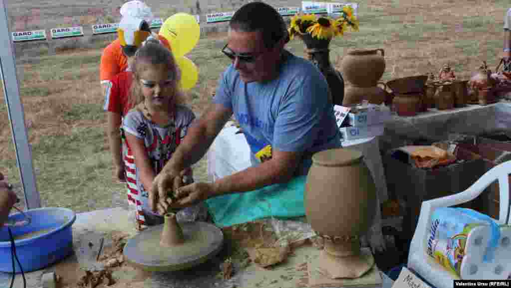 Olarul Vasile Goncear.