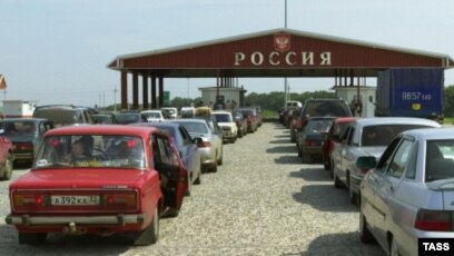 Russia: Putin Calls On FSB To Modernize Border Guards