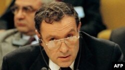 Sabiq prezident Levon Ter-Petrosyan, 1996