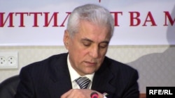 Tajikistan - Hamrohkhon Zarifi, Tajik FM at a press conference in Dushanbe on 18Jan2010