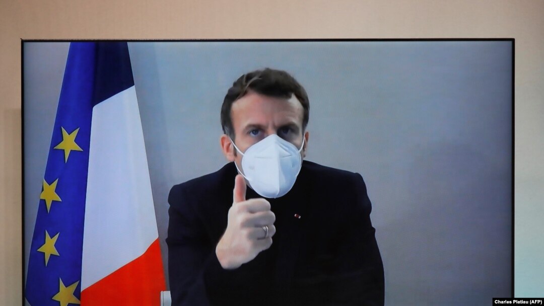 Francuski predsednik je u petak obećao da će svaki dan obaveštavati o svom zdravstvenom stanju putem trominutnih video zapisa