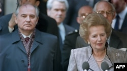 Liderul sovietul Mihail Gorbaciov și premierul britanic Margaret Thatcher, Londra, 6 aprilie 1989.