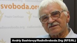 Евгений Сверстю