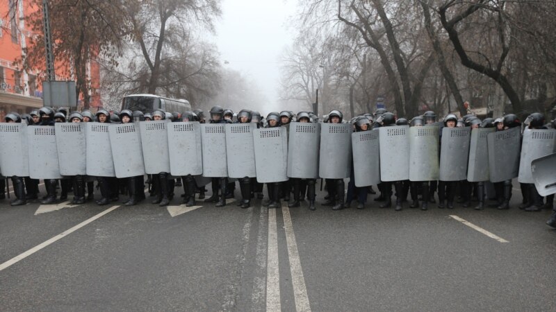 Казакстандагы нааразылыктар учурунда сегиз полиция кызматкери каза болду