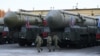 Пусковые установки подвижного грунтового ракетного комплекса «Ярс» в городе Тейково во время подготовки к военному параду на Красной площади 9 мая 2020 года. Фото: ТАСС