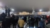 Протестующие на центральной площади Уральска, 4 января 2022 года