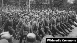 Парад немецких войск в Варшаве, Польша, сентябрь 1939 г.