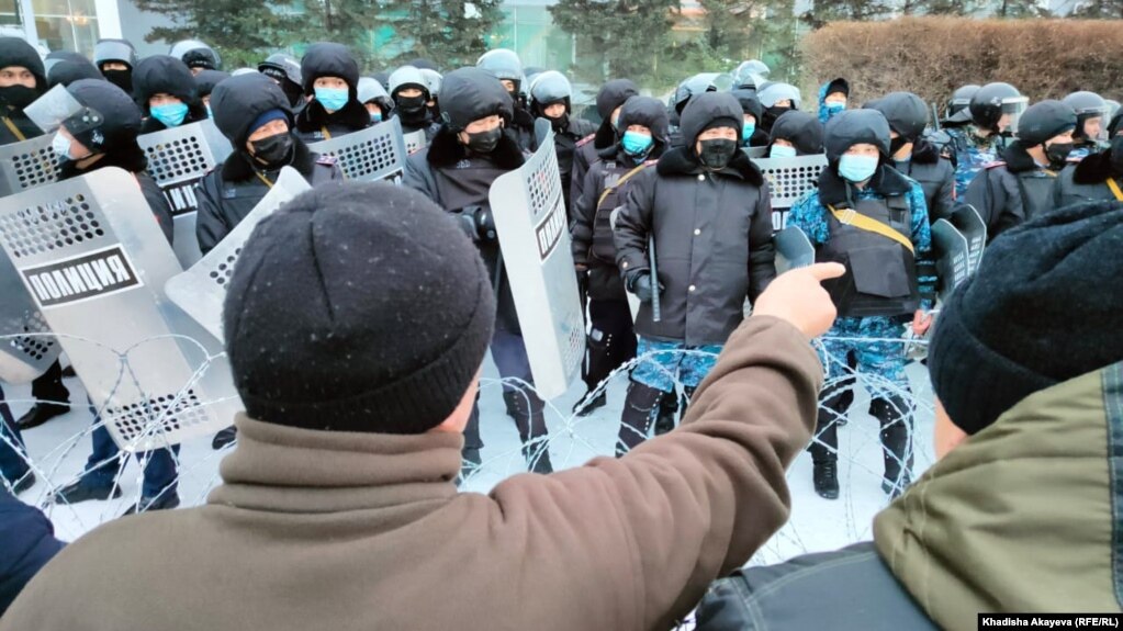  Митинг в Семее. Восточно-Казахстанская область, 5 января 2022 года 