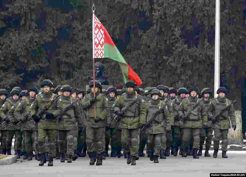 Belarusian CSTO peacekeepers in Almaty during the official withdrawal ceremony from Kazakhstan on January 13.&nbsp;