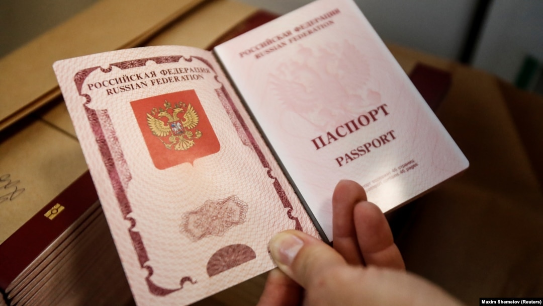 Kyiv, Washington Oppose Decree Fast-Tracking Russian Citizenship For  Residents Of Newly Occupied Ukrainian Territories