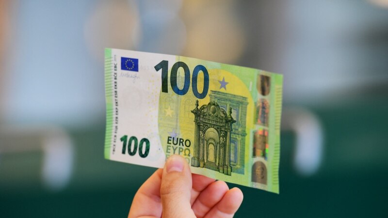 Kroacia kalon ligjin për ta futur në përdorim euron