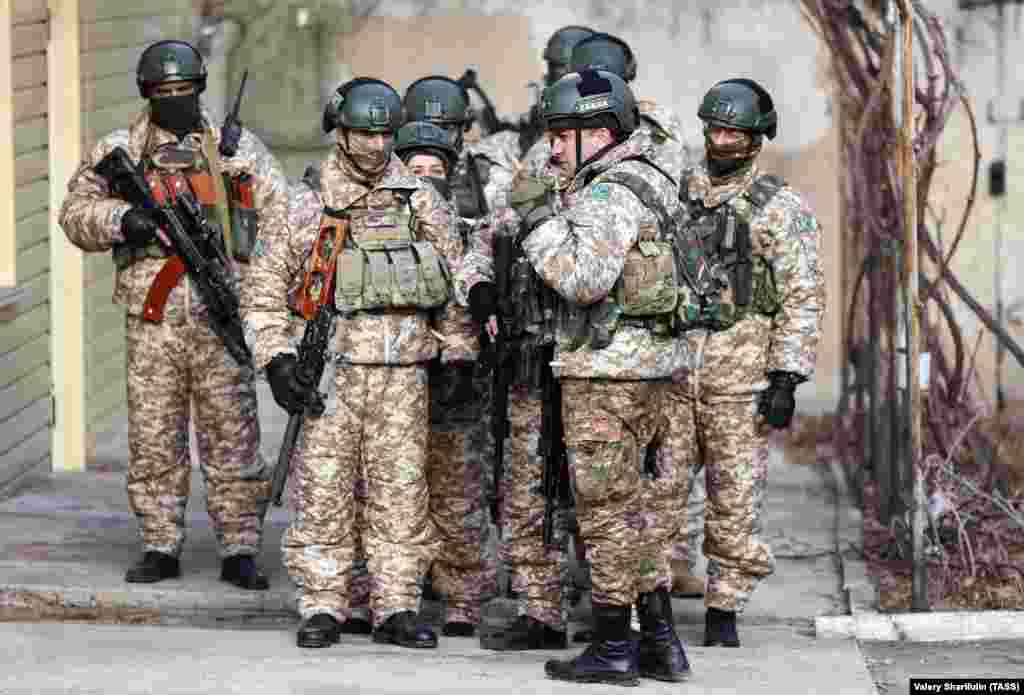 Armenian CSTO peacekeepers guarding a water-pumping facility in Almaty on January 12.&nbsp;