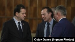 Ludovic Orban și Florin Cîțu își dispută supremația în PNL și încearcă să capteze atenția prin orice mijloace. 