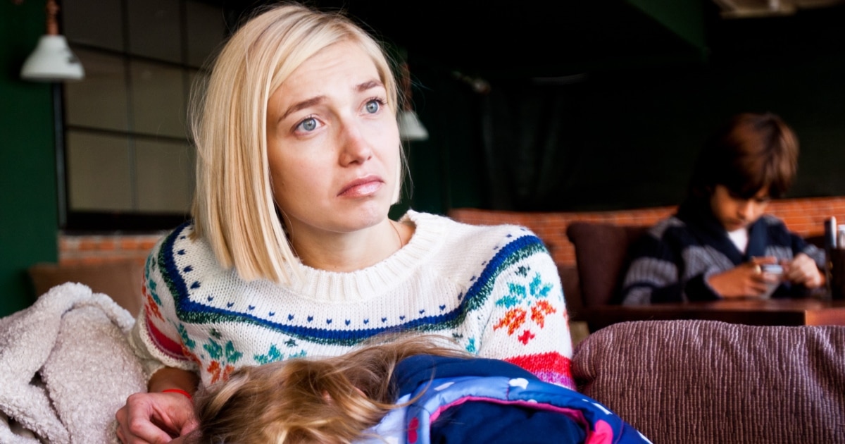 Үйде жалаңаш орыс әйелдері