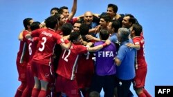 ملی پوشان فوتسال ایران، سوم مهر ماه، در فاصله بیست و دو ثانیه به پایان بازی موفق شدند با ثبت گل برتری، پس از ۲۴ سال بار دیگر به جمع چهار تیم نهایی جام جهانی صعود کنند