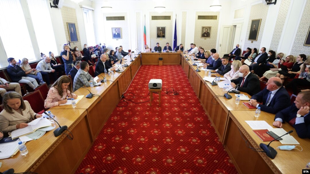 Снимката е от заседание на правната комисия на 10.09.2021 г. и е илюстративна. 